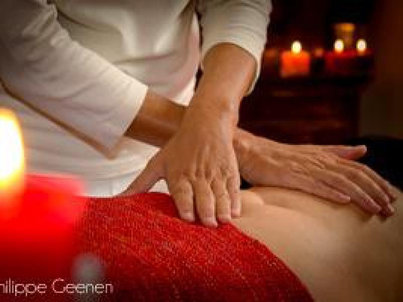 Soins, accompagnements et thérapies Massage Chi Nei Tsang (ventre)